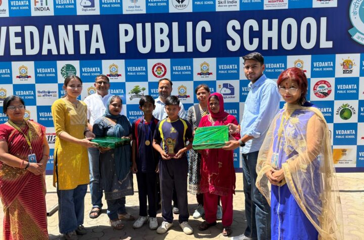 क्षेत्रीय सामान्य ज्ञान प्रतियोगिता में वेदांता पब्लिक स्कूल के विद्यार्थियों ने लहराया परचम