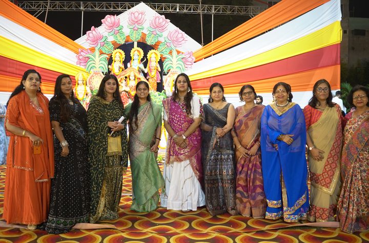 श्री राम ग्रुप ऑफ कॉलेजेज में गरबा नाइट का आयोजन